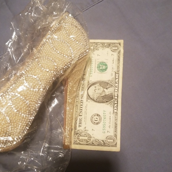 Pump - Picture 4 of 4